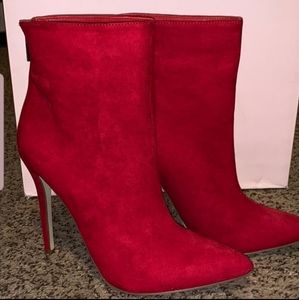 Justfab Red Madelina Suede Backzip Booties Sz 12